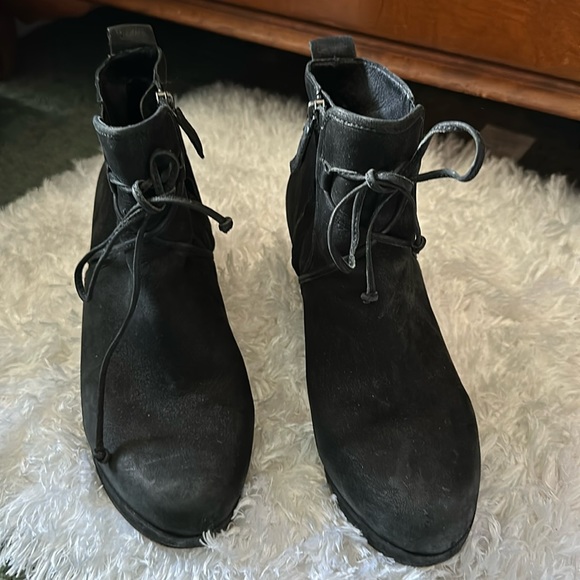 Eileen Fisher Booties - Picture 4 of 6